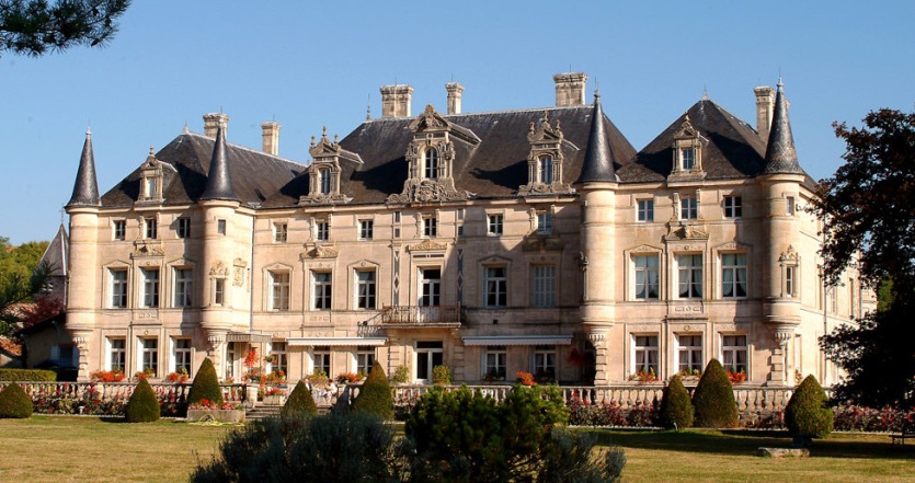 Chateau-des-Monthairons1-1