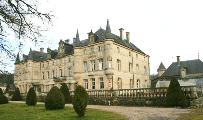 Chateau-des-Monthairons2